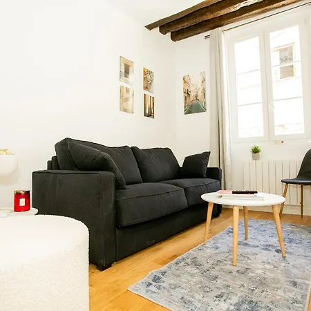 Apartament Tournelle Flat *