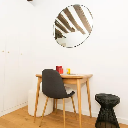 Apartament Tournelle Flat *